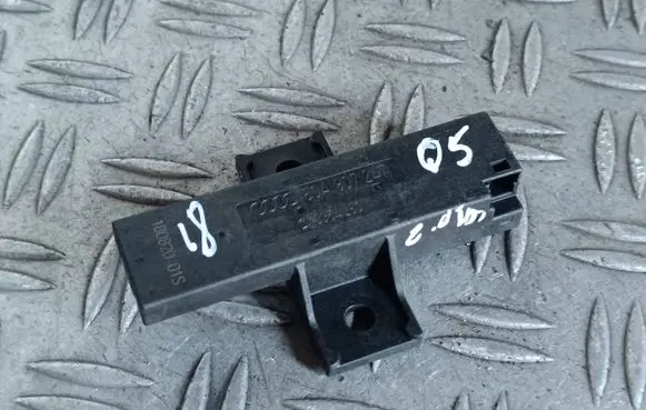 Audi Q5 SQ5 Keyless (KESSY) go control unit/module 80A907247 33542601