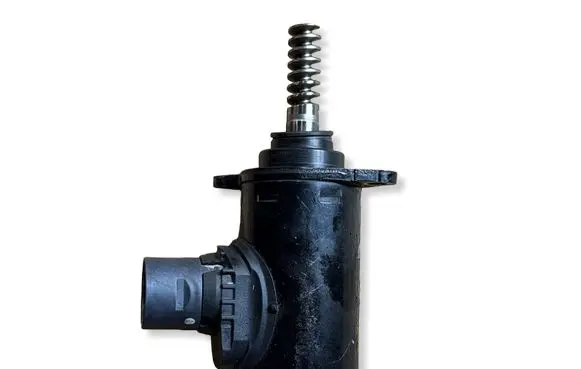 BMW 8 G16 Valve oil control 7631574