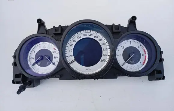 Mercedes-Benz C W204 Speedometer (instrument cluster) A2049004609 2049017502 A2C81592800