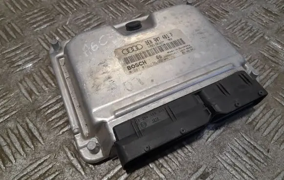 Audi A6 S6 C5 4B Engine control unit/module 8E0907401P 1039S01813 0281011136