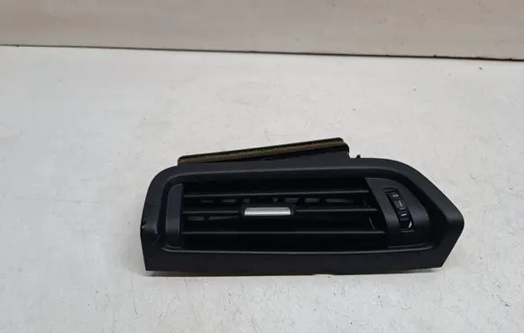BMW 5 F10 F11 Air vent grill in roof 7211888