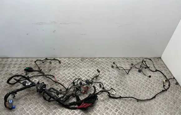 Renault Megane IV Engine installation wiring loom 403883098R MA13 03568802