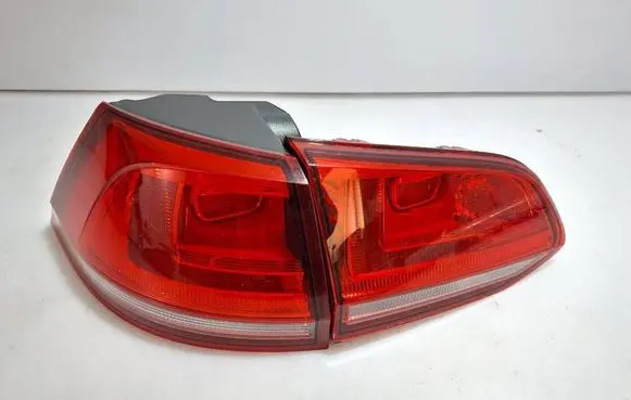 Volkswagen Golf VII Rear/tail lights 5G9945095C 5G9945093J L90056140