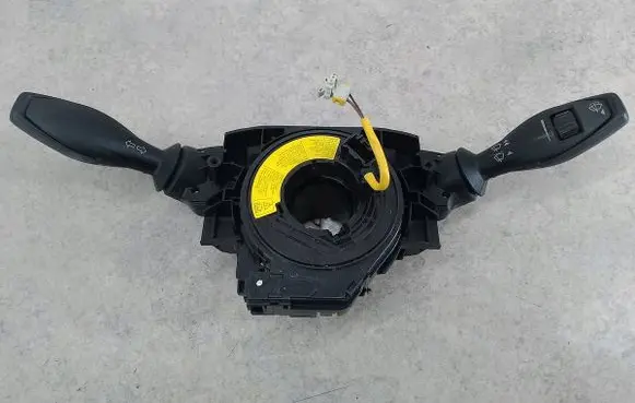 Ford Fiesta Wiper turn signal indicator stalk/switch 