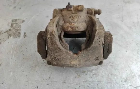 Jaguar XE Front brake caliper T4N9758