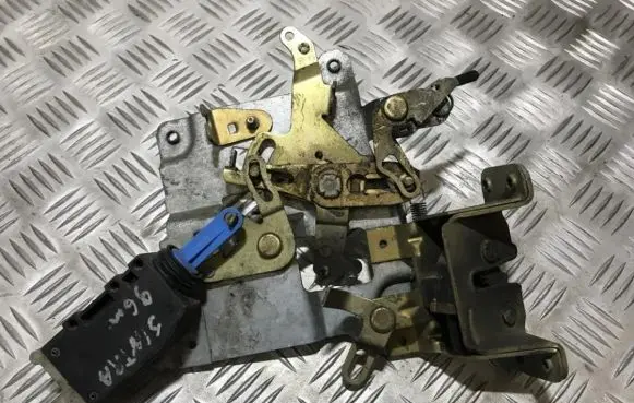 Opel Sintra Rear door lock 505429 1101215