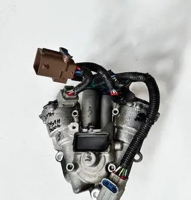 Hyundai IONIQ 6 Gear selector/shifter in gearbox 438102B500