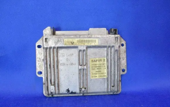 Renault Clio III Engine control unit/module 7700115161 7700113511 216548214