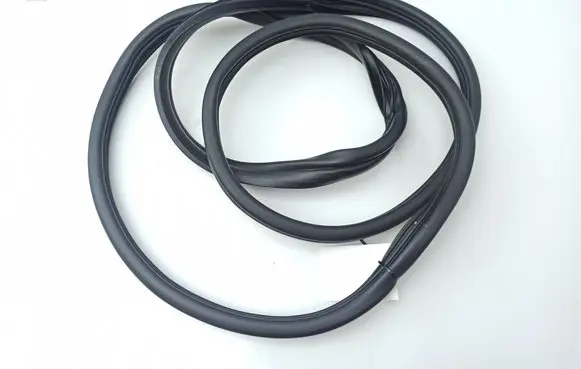 KIA Niro Front door rubber seal