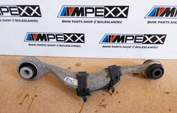 BMW 5 G30 G31 Rear control arm 6861119