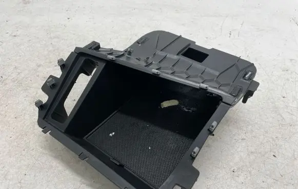 Audi Q3 F3 Other interior part 83C857925