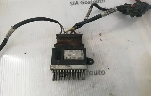 Audi A4 S4 B8 8K Coolant fan relay M135165A 989460D