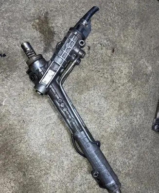 BMW 5 E39 Steering rack 1096026 5212680502 7852955304