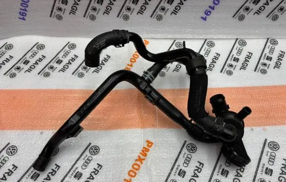 Volkswagen Golf VI Thermostat housing 03L121111AC