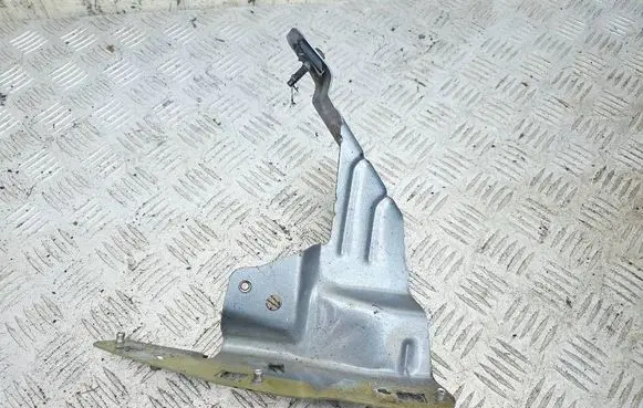 Citroen C4 Cactus Fender mounting bracket 011115B02