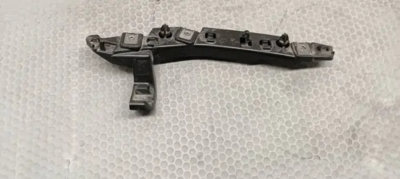 Citroen C5 Aircross Front bumper mounting bracket 9826714480