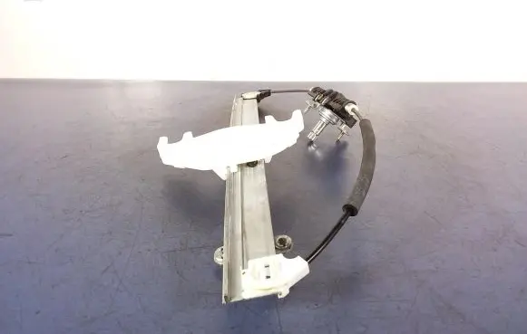 KIA Rio Front door window regulator with motor