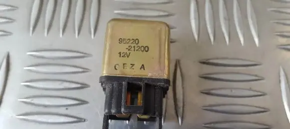 Hyundai Elantra Other relay 9522021200 95220-21200