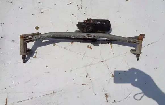 Audi A3 S3 8L Front wiper linkage and motor