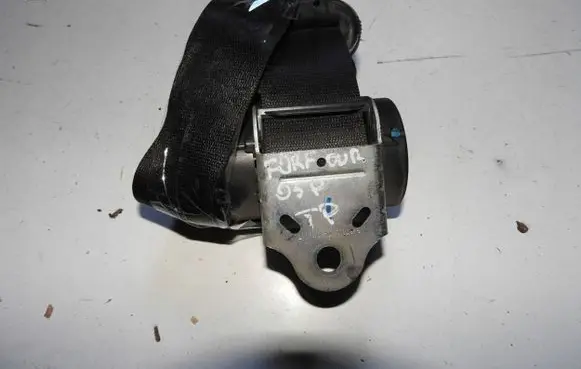 Smart ForTwo II Seat belt trim 345h75