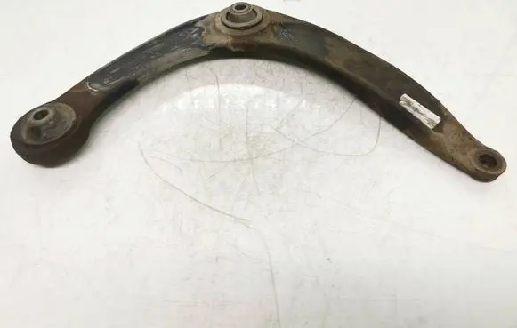 Front lower control arm/wishbone