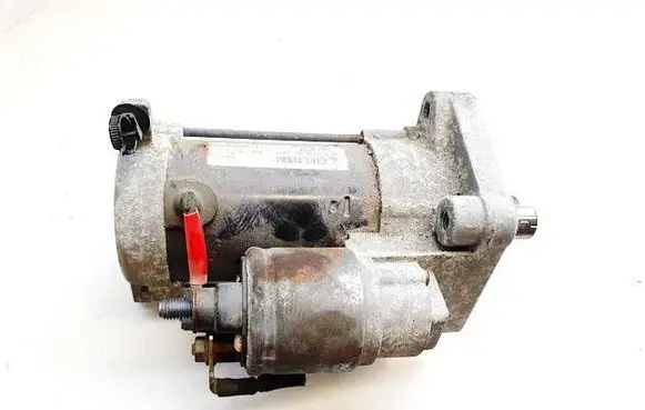 Volvo V40 Starter motor 31407197