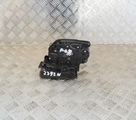 BMW X1 F48 F49 Front door lock 7281934