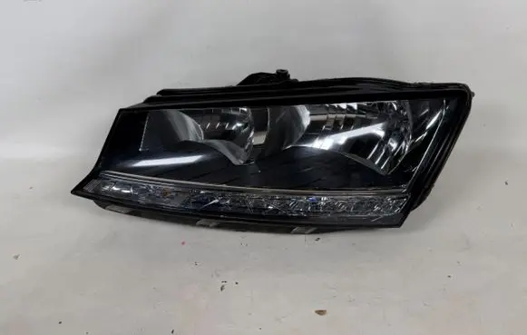 Skoda Fabia Mk3 (NJ) LED Daytime headlight 6V1941015