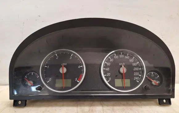 Ford Mondeo Mk III Speedometer (instrument cluster) 44ZU187
