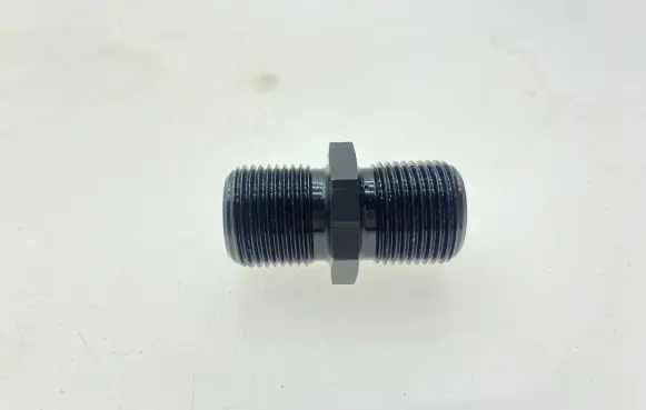 Subaru Legacy Oil filter mounting bracket