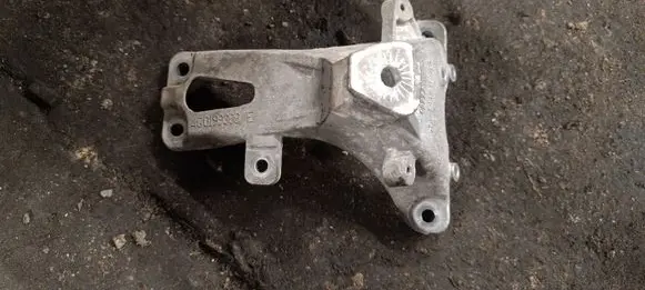 Audi A6 S6 C7 4G Engine mounting bracket 4G0199308E