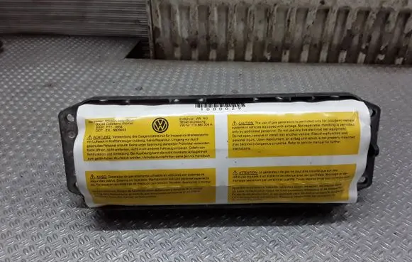 Volkswagen Touran I Passenger airbag 1T0880204A