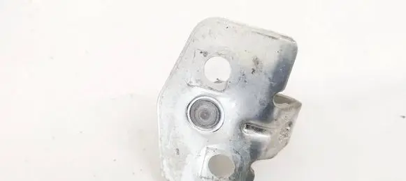 Opel Vectra C Front door lock loop/hook striker 