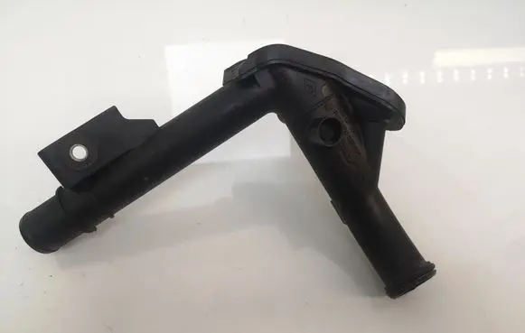 Renault Kangoo II Engine coolant pipe/hose 8200552604 04465331