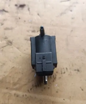 Land Rover Range Rover Sport L320 Turbo solenoid valve 70242800