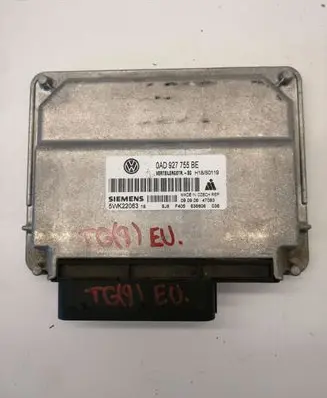 Volkswagen Touareg I Transfer box differential control unit 0AD927755BE