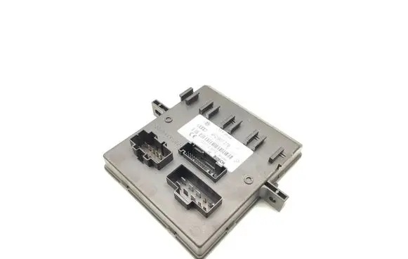 Audi A6 Allroad C6 Power management control unit 4F0907279 F005V00619