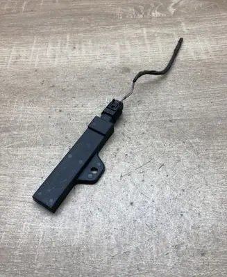 BMW 7 F01 F02 F03 F04 Keyless system antenna 9220831