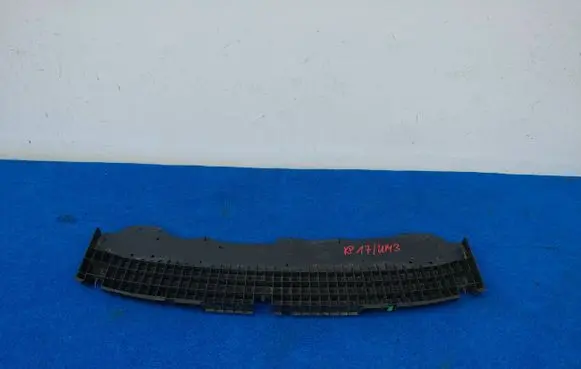Toyota Aygo AB10 Engine splash shield/under tray 52618-0H010