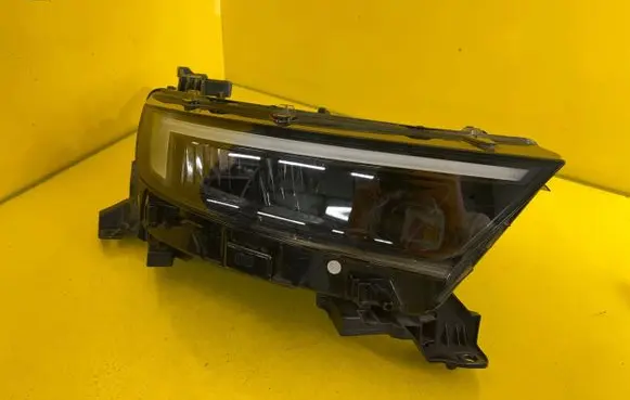 Opel Mokka B Headlight/headlamp 9834007980