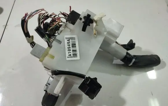 Toyota Corolla Verso AR10 Fuse box set 