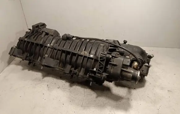 BMW X5 F15 Intake manifold 7807991