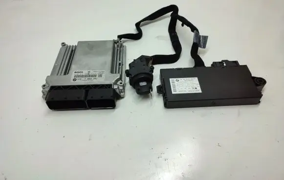 Engine ECU kit and lock set