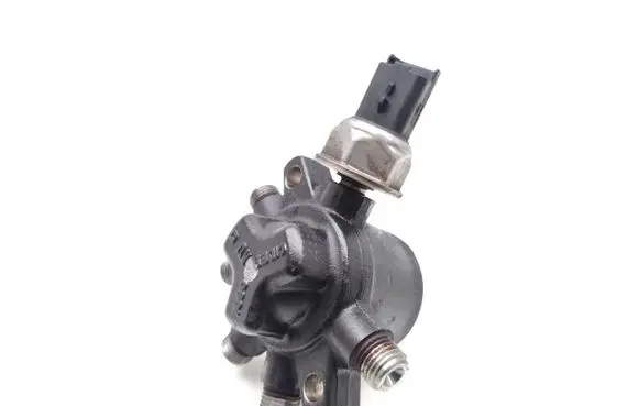 Ford Focus Fuel main line pipe 4M5Q9D280DB