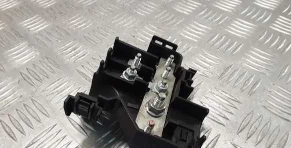 Audi A6 S6 C6 4F Fuse module 4F0941824