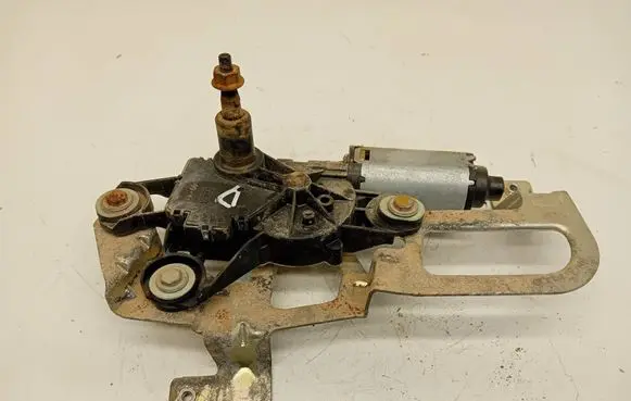 Volkswagen Multivan T5 Rear window wiper motor 404792 43172222