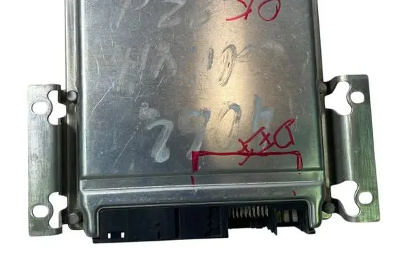 Mercedes-Benz Vito Viano W638 Engine control unit/module A6111530291 0281011066