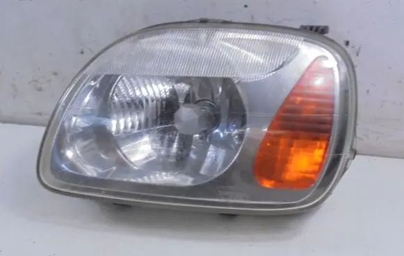 Nissan Micra Headlight/headlamp 260601F511