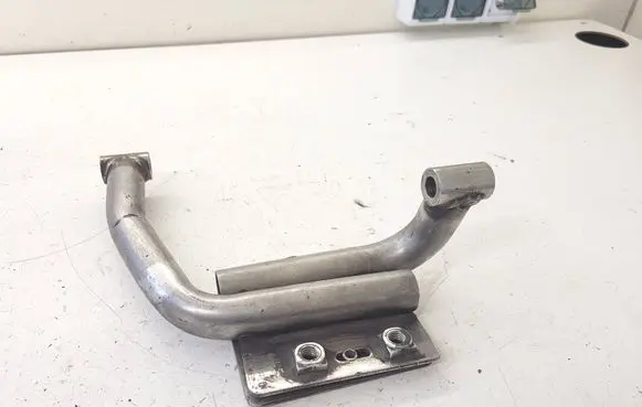 Volkswagen Transporter - Caravelle T5 Muffler mount bracket/holder 7H0253027G 42005