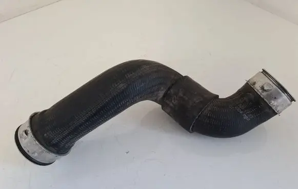 Mercedes-Benz C W203 Intercooler hose/pipe A2035281782